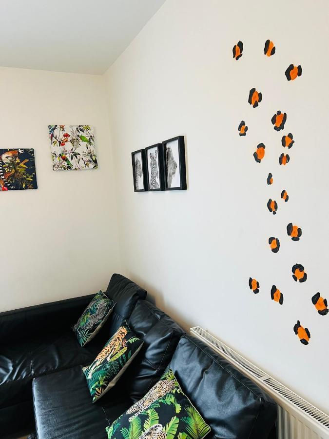 Safari Apartment, Free Parking, 10Min Walk To Blackpool Tower, Sleeps 12 Eksteriør bilde
